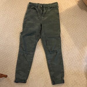 Camouflage super high waist Green Distressed Pants size 10 LONG
